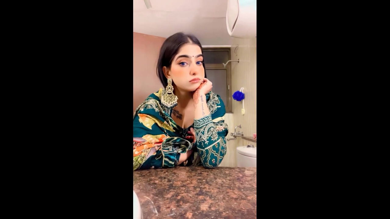 Jasmeet Kaur Leaked Nude Video Call – Famous Desi Instagram Girl Viral Desi MMS