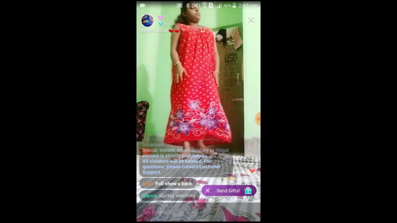 Ayesha Khan’s Viral Desi Full Nude Chamet Show with Face Uncensored – Hot Desi Video Sensation