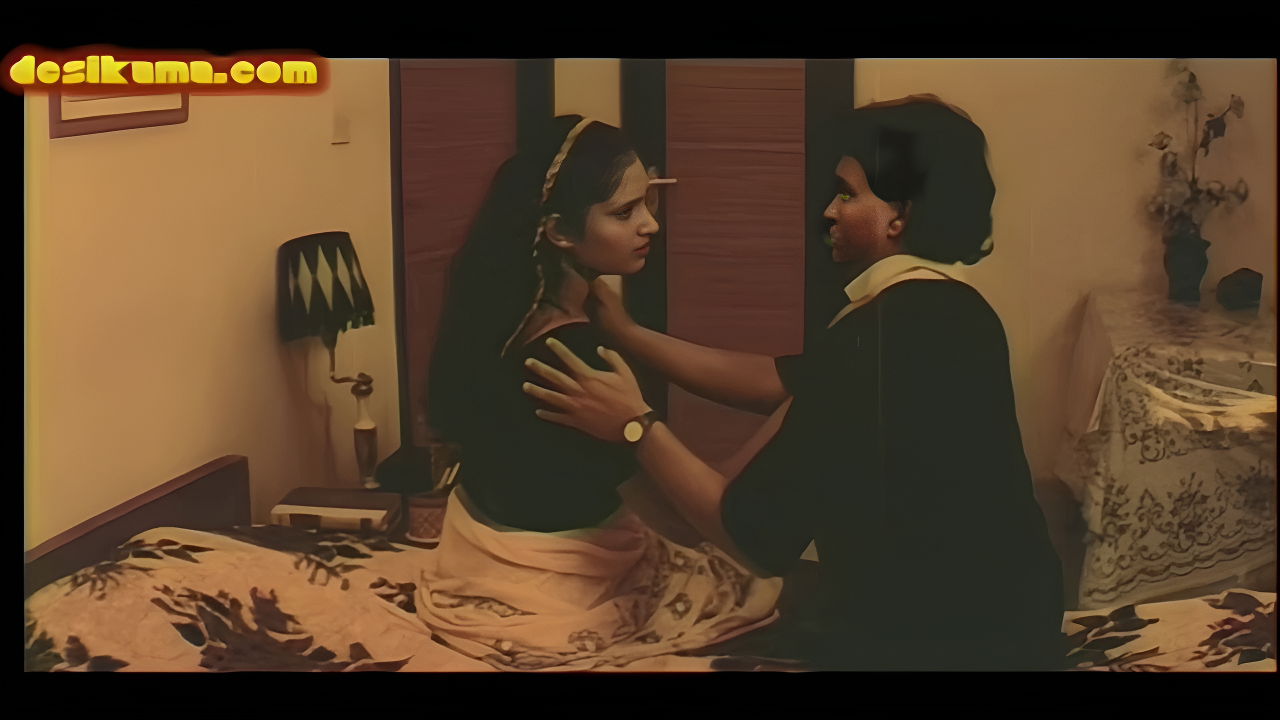 Desi49 Mallu Aunty Uma Maheshwari’s Steamy Hairy Pussy Rubbing, Nude Boobs & Liplock Smooch in 4K Viral Desi Video