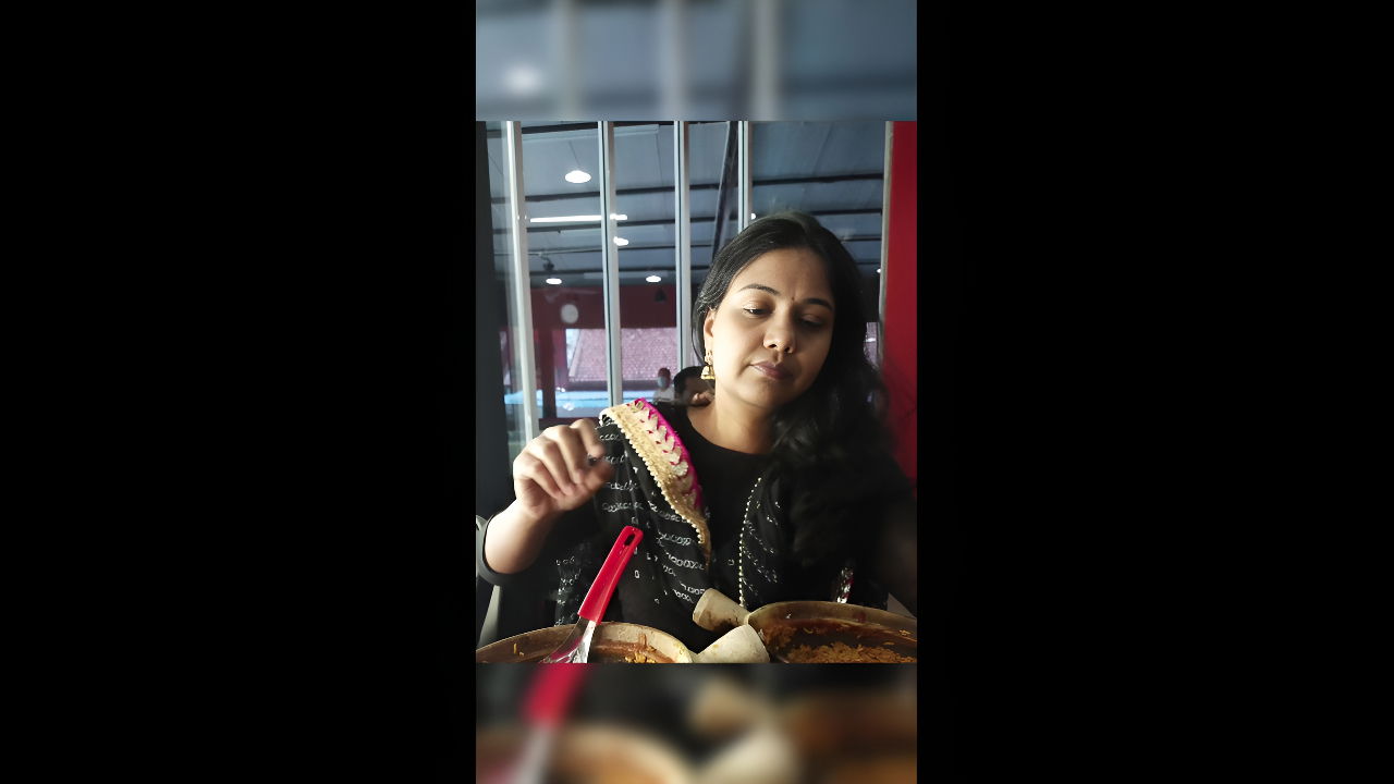 Kruthika’s Hottest Desi49 Ass Shake & BJ in Viral Desi Clips – 4 Steamy Desi Videos with Aunty Bhabhi Vibes