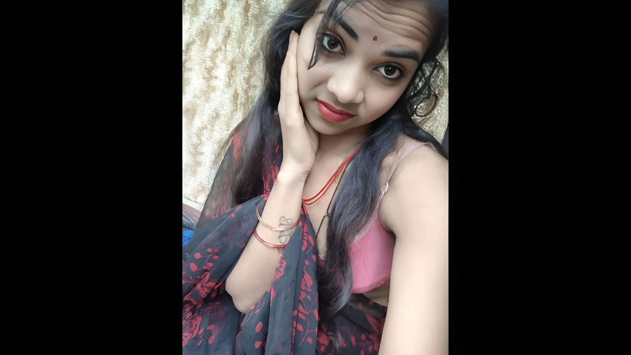 Sexy Riyanshi’s Steamy Stripchat Ticket Show – Hot Desi49 Desi Video