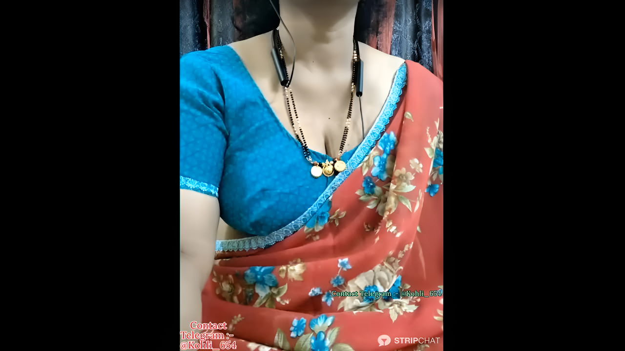 Bhuvana_555’s Exclusive Stripchat Ticket Show – Hot Desi Aunty Live Action